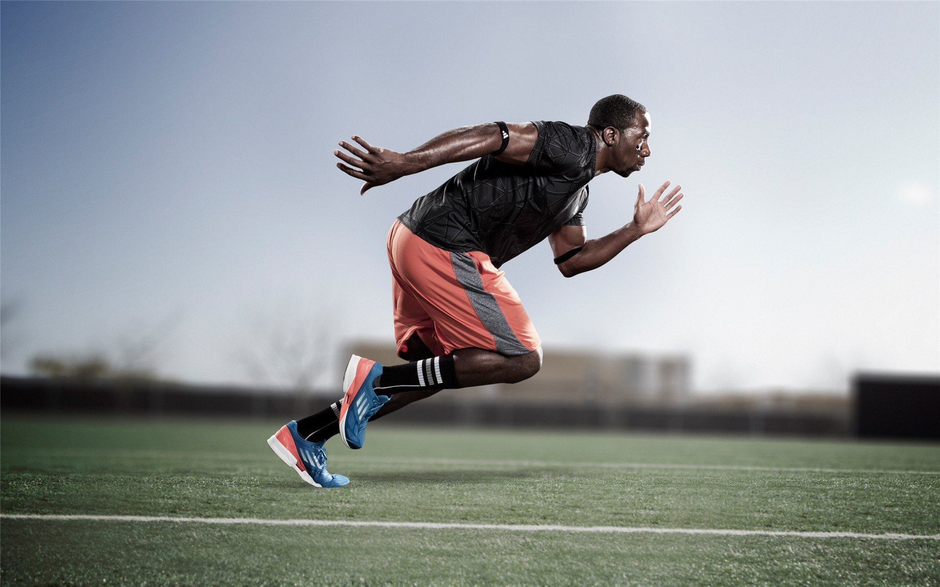 _澳大利亚公开赛观众热情高涨，比赛精彩不断_，澳大利亚公开赛是什么地名